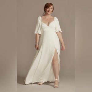 bubble sleeve georgette v-neck wedding dress, SIZE 22

STYLE# SDWG0971